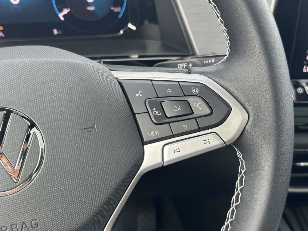 2026 Volkswagen Atlas Cross Sport SE w/Technology