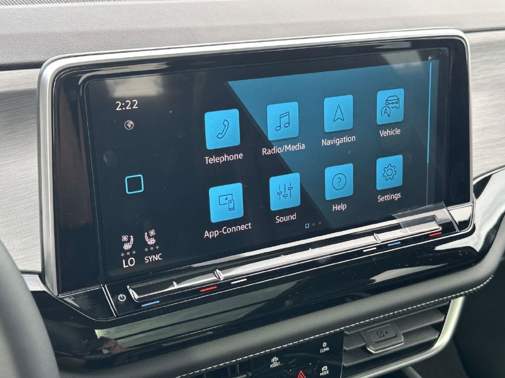 2026 Volkswagen Atlas Cross Sport SE w/Technology