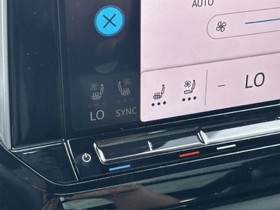 2026 Volkswagen Atlas Cross Sport SE w/Technology
