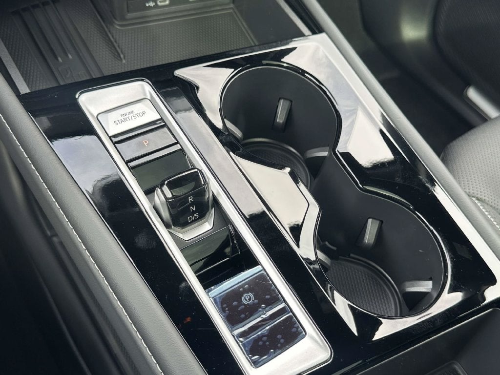 2026 Volkswagen Atlas Cross Sport SE w/Technology