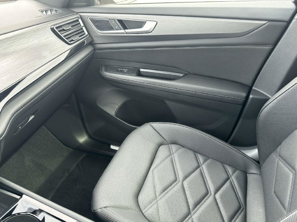 2026 Volkswagen Atlas Cross Sport SE w/Technology