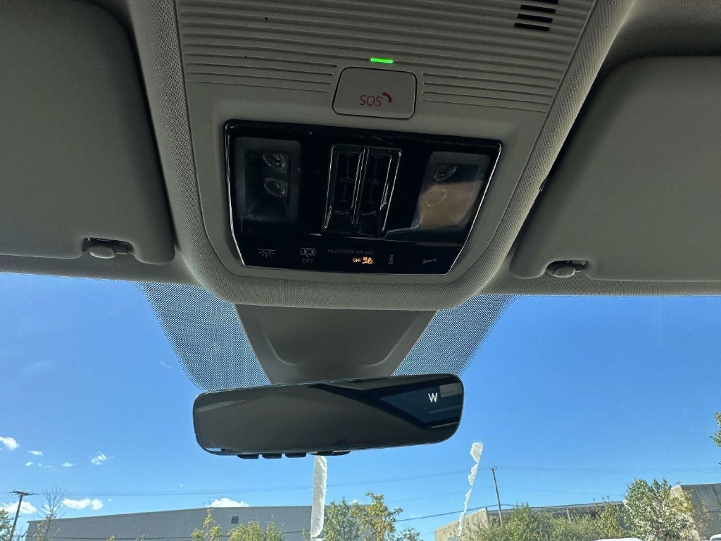 2026 Volkswagen Atlas SE w/Technology