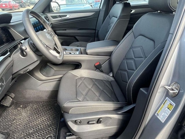 2026 Volkswagen Atlas Cross Sport 2.0T SE