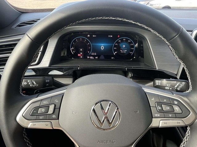 2026 Volkswagen Atlas Cross Sport 2.0T SE