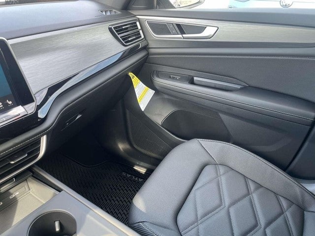 2026 Volkswagen Atlas Cross Sport 2.0T SE