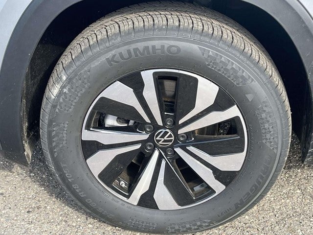 2026 Volkswagen Atlas Cross Sport 2.0T SE