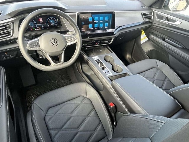 2026 Volkswagen Atlas Cross Sport 2.0T SE