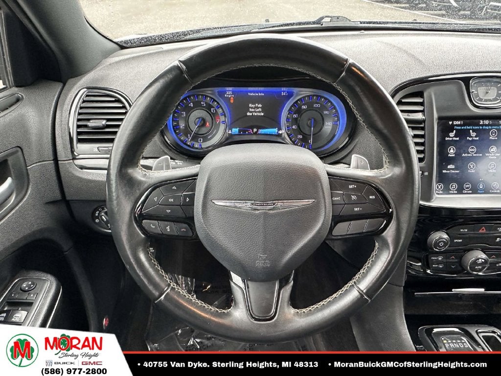 2017 Chrysler 300 S - Photo 14