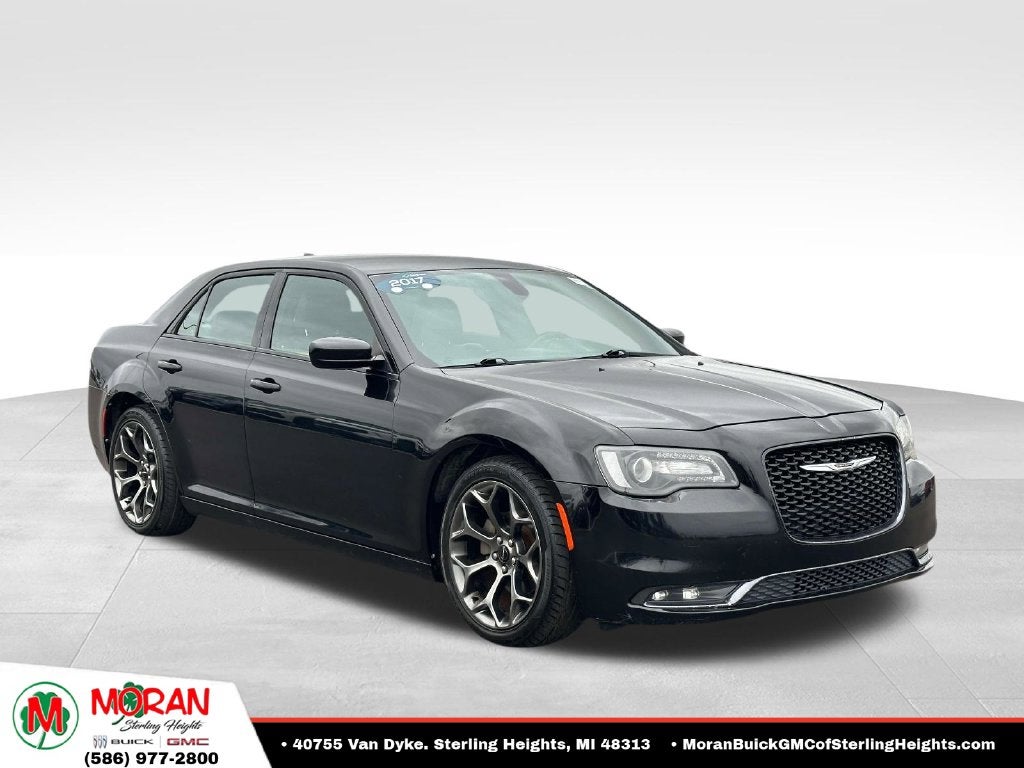 2017 Chrysler 300 S - Photo 6