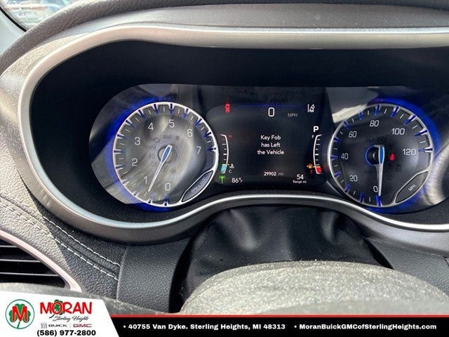 2022 Chrysler Pacifica Touring L