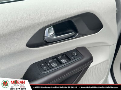 2017 Chrysler Pacifica Touring L Plus