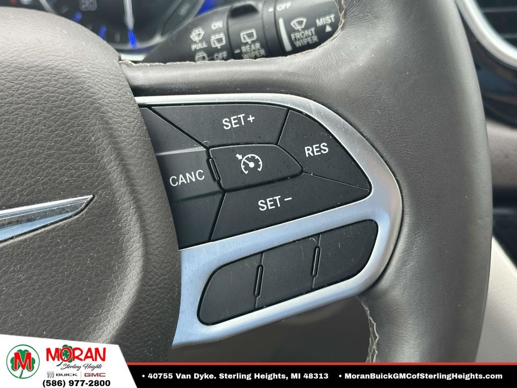 2017 Chrysler Pacifica Touring L Plus