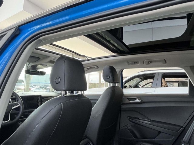 2025 Volkswagen Taos 1.5T SE Black