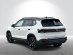 2025 Volkswagen Taos 1.5T SE Black