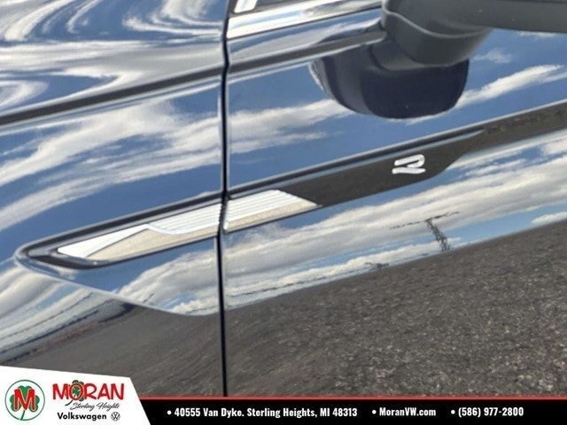2022 Volkswagen Tiguan SEL R-Line