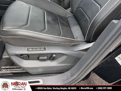 2022 Volkswagen Tiguan SEL R-Line