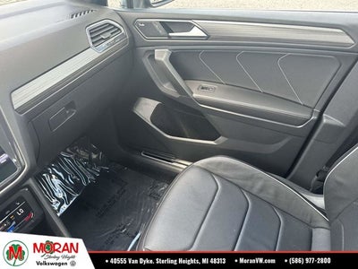 2022 Volkswagen Tiguan SEL R-Line