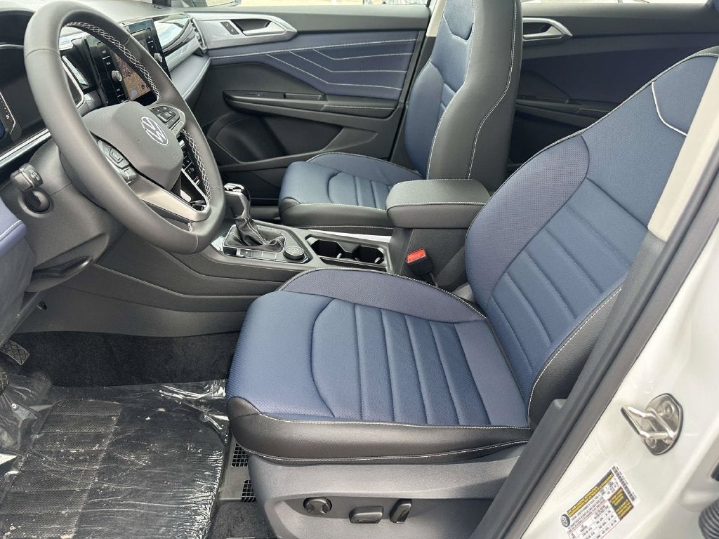 2027 Volkswagen Taos 1.5T SEL