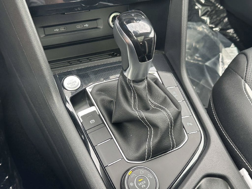 2027 Volkswagen Taos 1.5T SEL