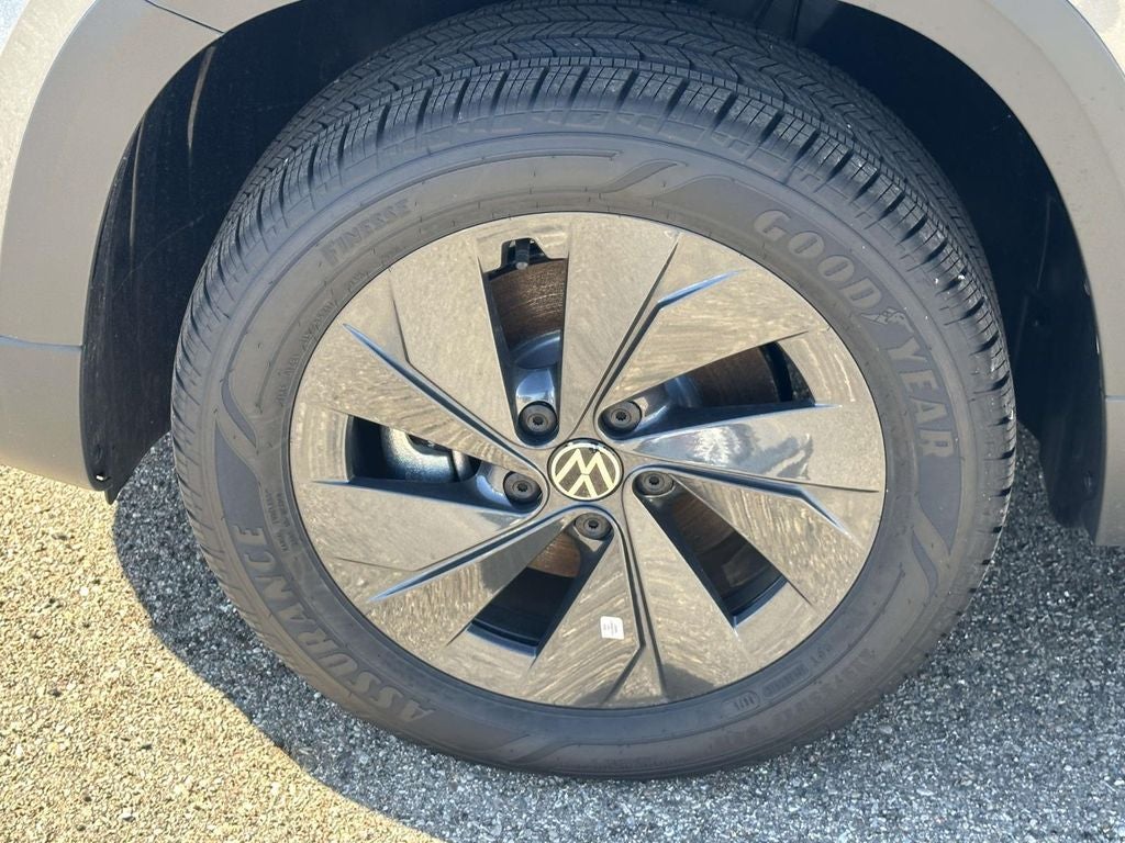 2025 Volkswagen Taos 1.5T S