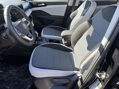 2025 Volkswagen Taos 1.5T S