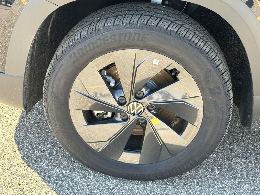2025 Volkswagen Taos 1.5T S