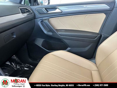 2023 Volkswagen Tiguan 2.0T SE R-Line Black