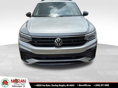 2023 Volkswagen Tiguan 2.0T SE R-Line Black