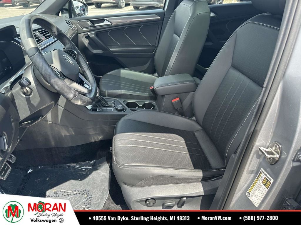 2023 Volkswagen Tiguan 2.0T SE R-Line Black