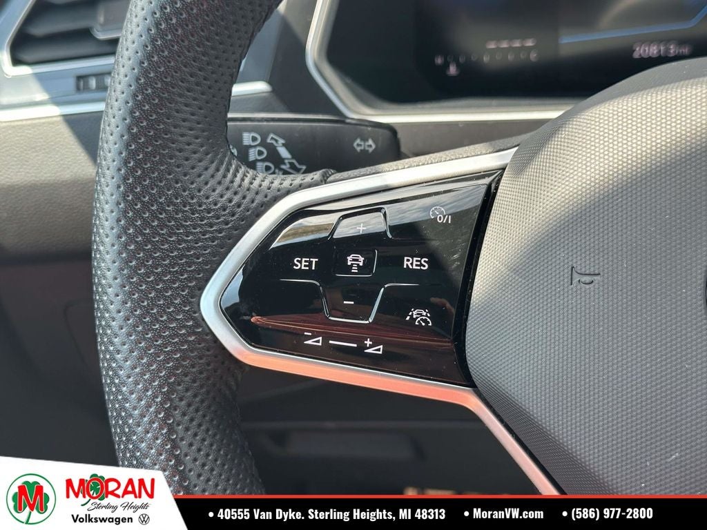 2023 Volkswagen Tiguan 2.0T SE R-Line Black