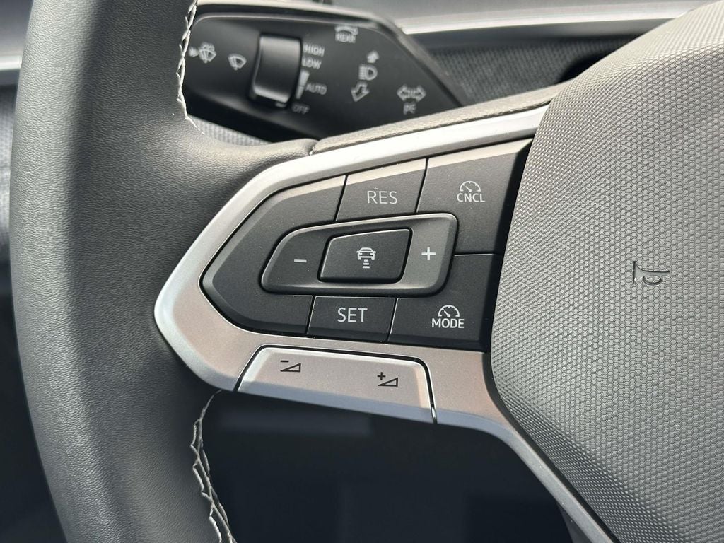 2025 Volkswagen Tiguan 2.0T S