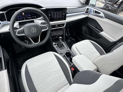 2026 Volkswagen Taos 1.5T SE