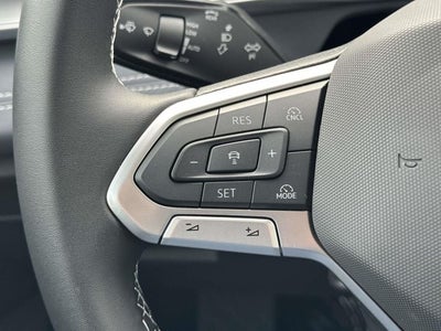 2025 Volkswagen Tiguan 2.0T SE