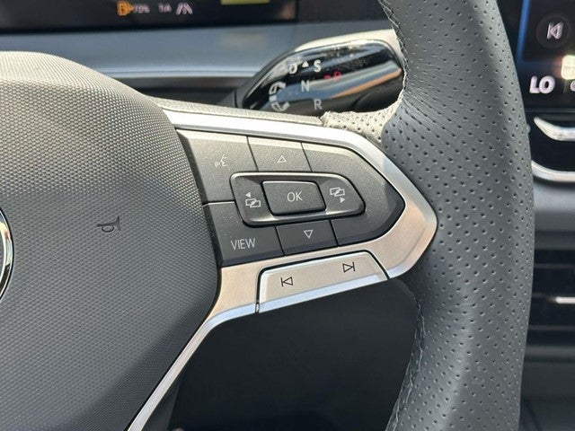 2026 Volkswagen Tiguan SE R-Line AWD