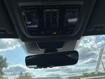 2026 Volkswagen Tiguan SE R-Line AWD