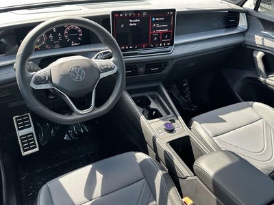 2026 Volkswagen Tiguan 2.0T SE R-Line Black