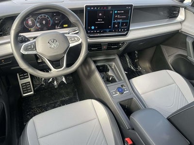 2026 Volkswagen Tiguan 2.0T SE R-Line Black