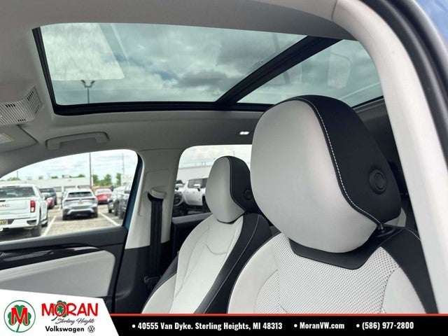 2025 Volkswagen Tiguan SE