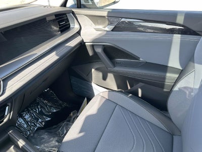 2027 Volkswagen Tiguan SE