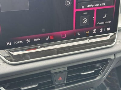 2025 Volkswagen Tiguan 2.0T SE