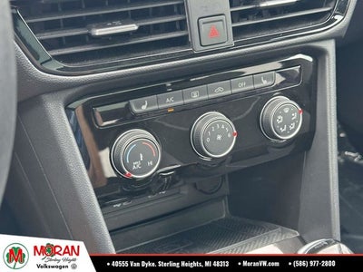 2023 Volkswagen Taos SE