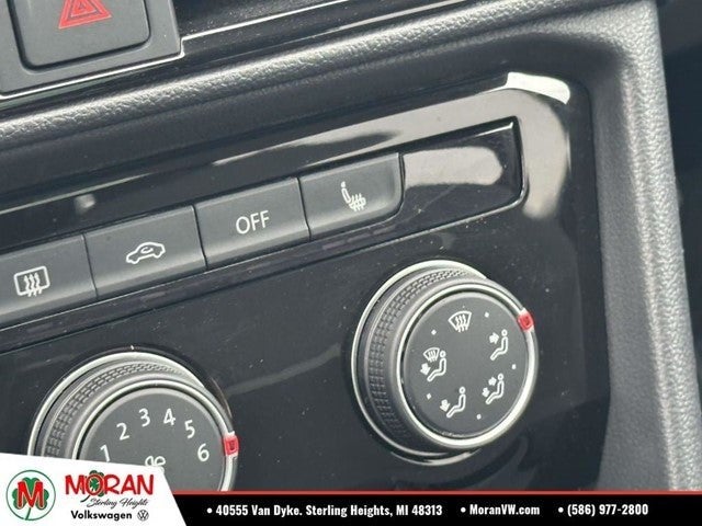 2023 Volkswagen Taos SE