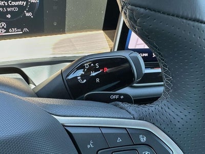 2026 Volkswagen Tiguan 2.0T SEL R-Line