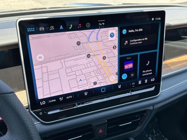 2026 Volkswagen Tiguan 2.0T SEL R-Line