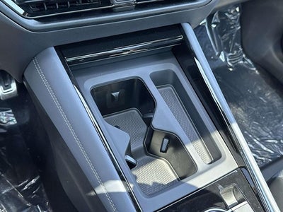 2026 Volkswagen Tiguan 2.0T SEL R-Line