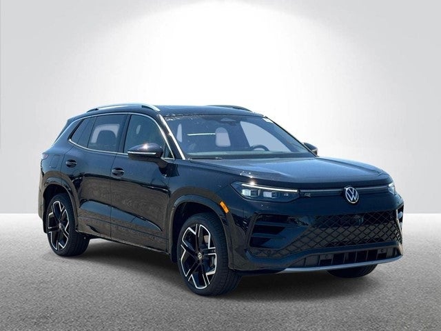 2026 Volkswagen Tiguan 2.0T SEL R-Line