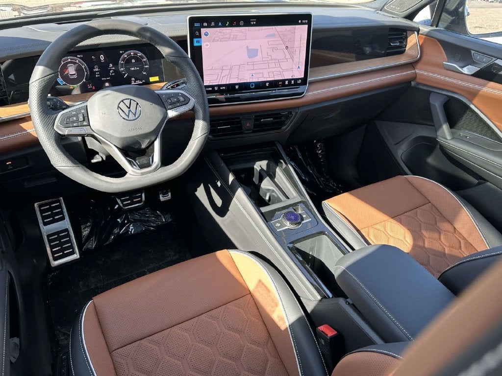2026 Volkswagen Tiguan SEL R-Line Turbo