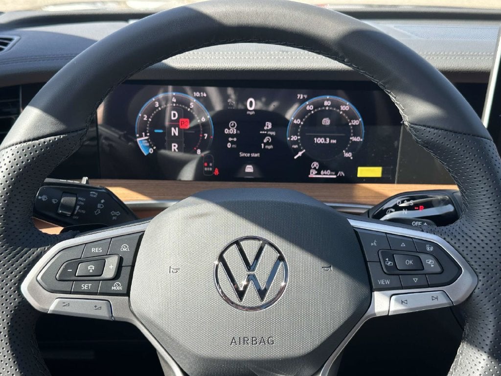 2026 Volkswagen Tiguan SEL R-Line Turbo