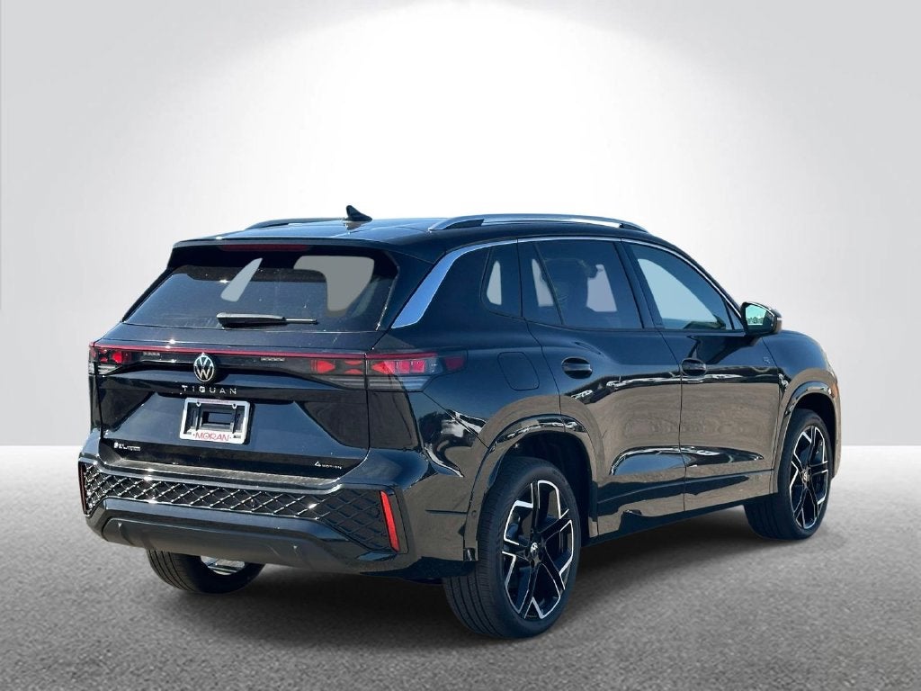 2026 Volkswagen Tiguan SEL R-Line Turbo