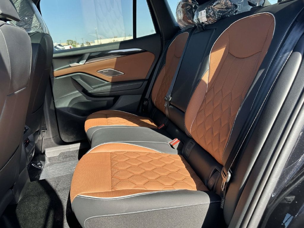2026 Volkswagen Tiguan SEL R-Line Turbo